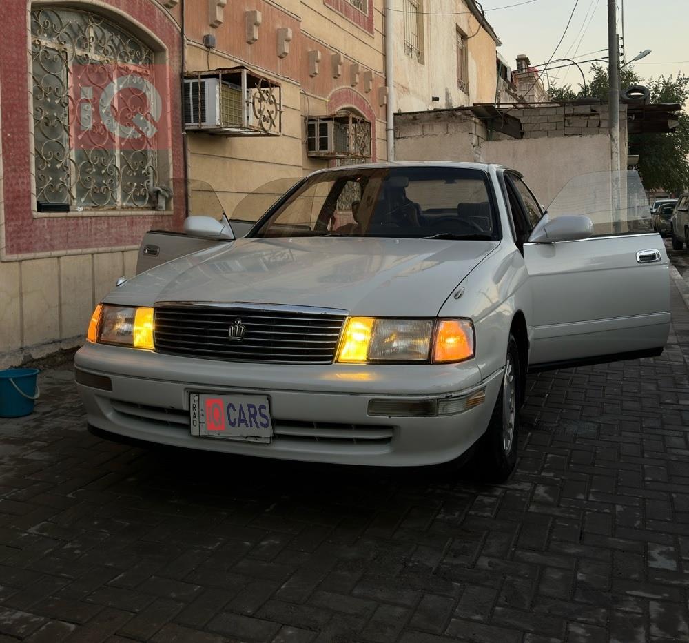 تويوتا كراون